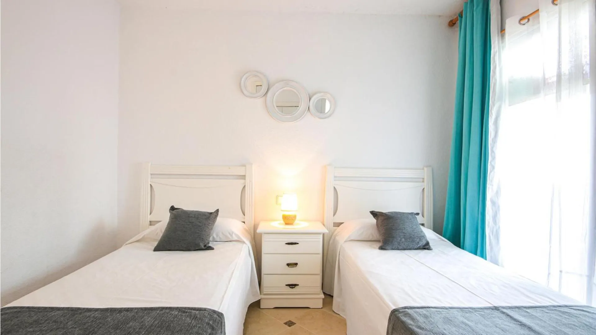 Cozy Apartment In Mijas Costa With Kitchen Sitio de Calahonda Spain