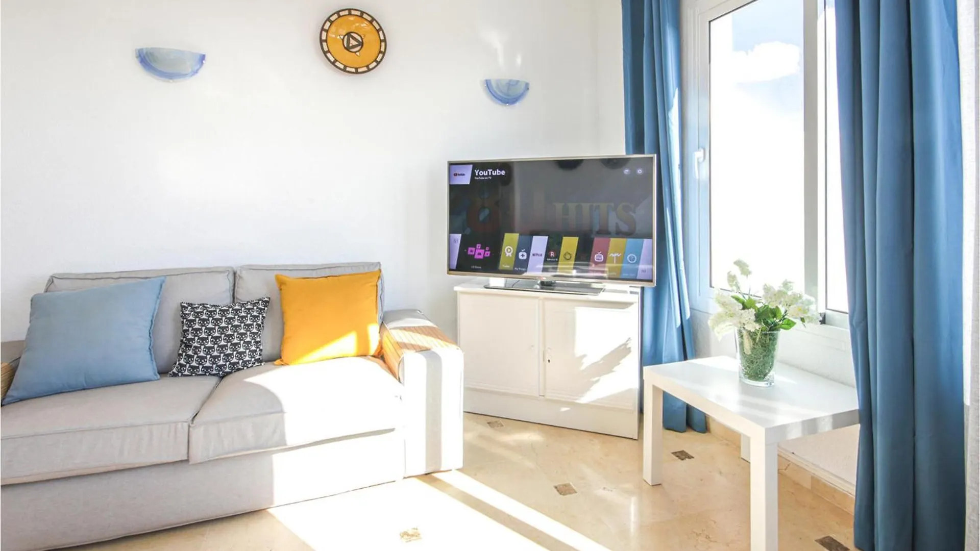 Cozy Apartment In Mijas Costa With Kitchen Sitio de Calahonda Spain