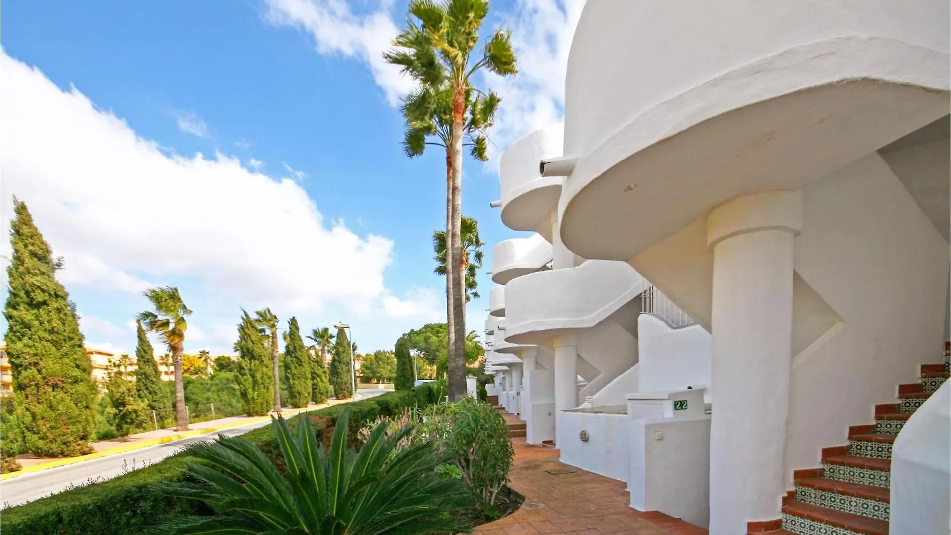 Cozy Apartment In Mijas Costa With Kitchen Sitio de Calahonda