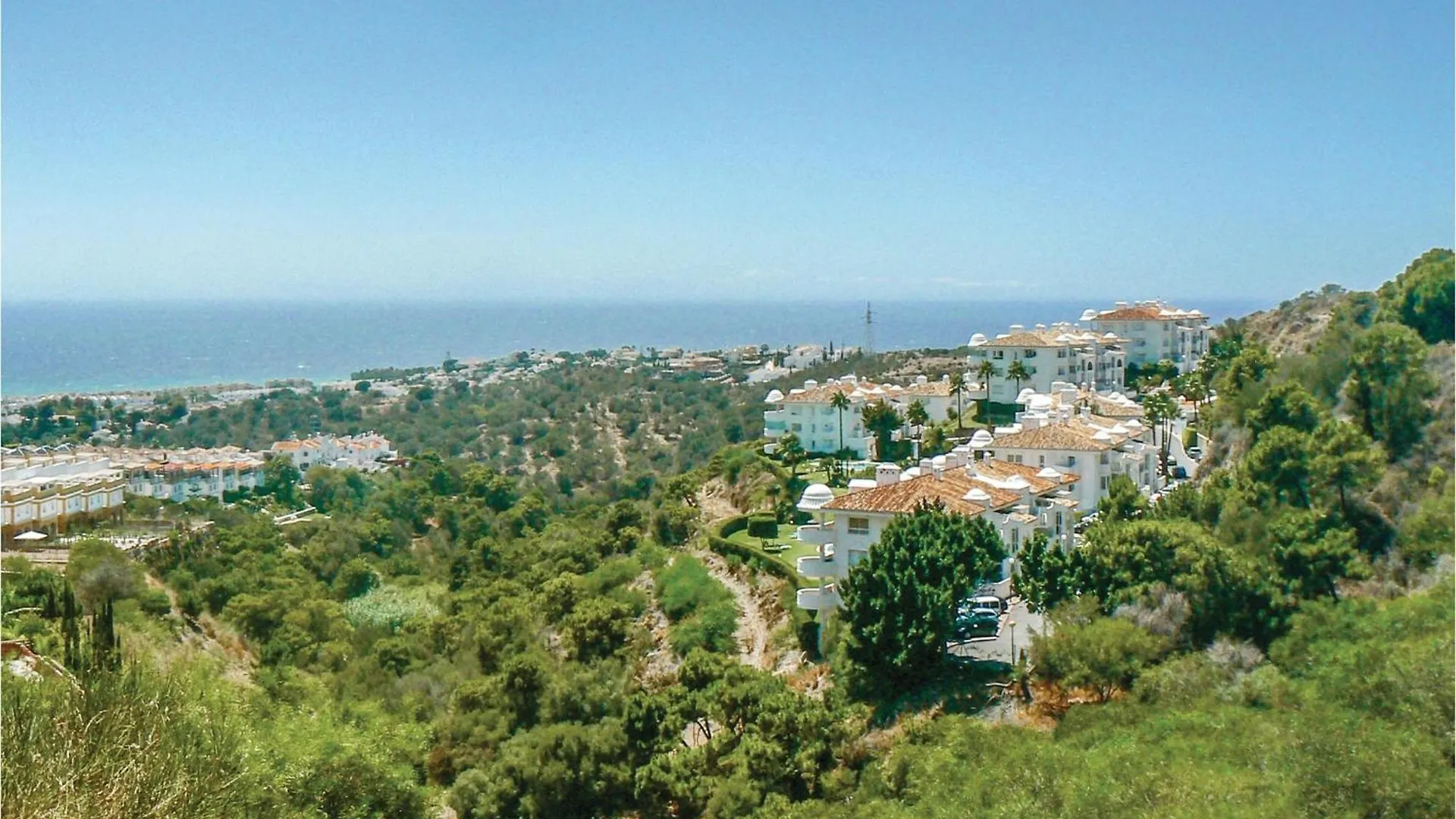Cozy Apartment In Mijas Costa With Kitchen Sitio de Calahonda